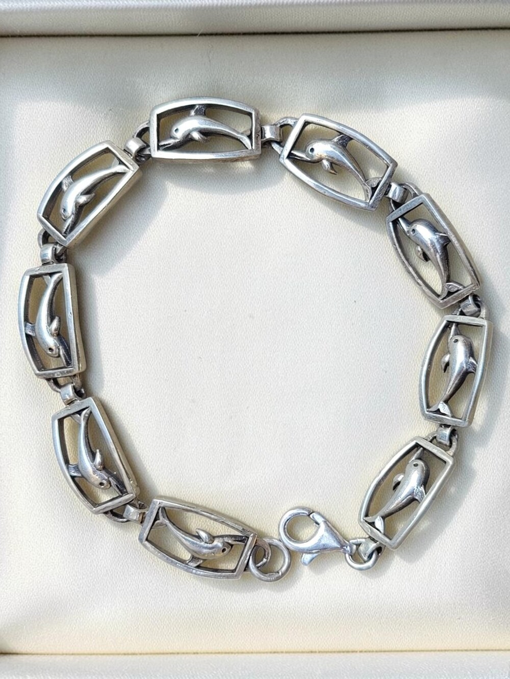 🐬 Sterling Silver Dolphin Lovers Bracelet